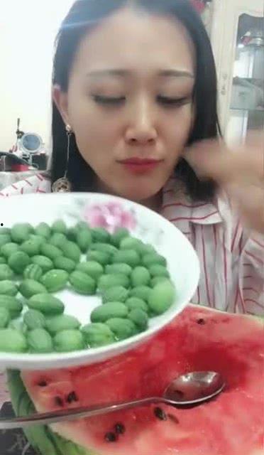 吃瓜土豆妹,揭秘娱乐圈背后的那些事儿
